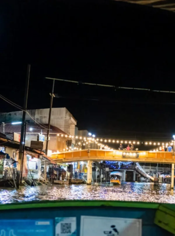 Amphawa Floating Market at Night